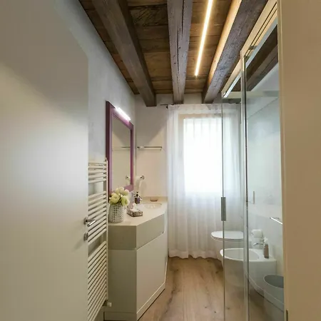 Lägenhet Palazzo Monigo By H-fast
